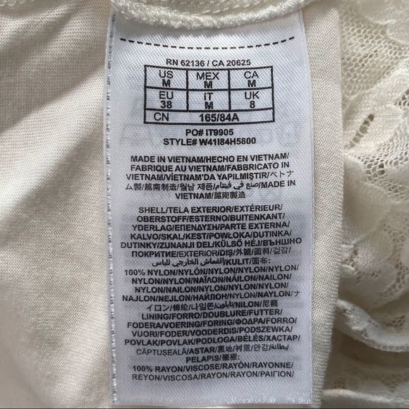 GUESS Cream Lace Scoop Neck‎ Shirt - Picture 5 of 6